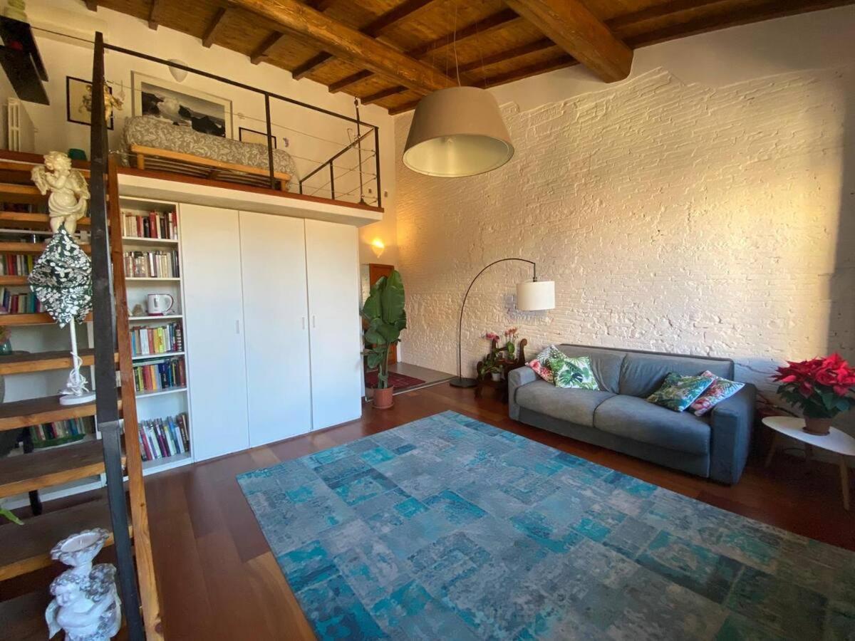 Charming Portion Of In Oltrarno Area Appartamento